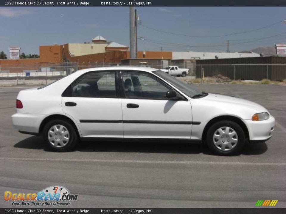 1993 Honda Civic DX Sedan Frost White / Beige Photo #4