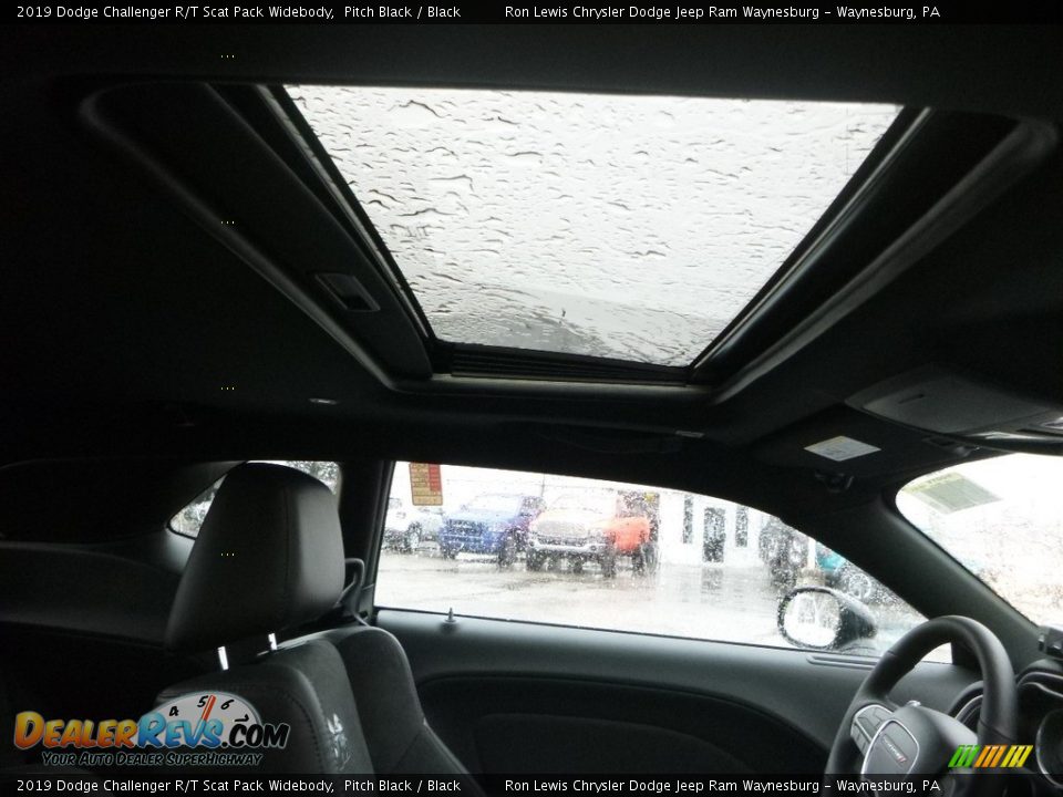 2019 Dodge Challenger R/T Scat Pack Widebody Pitch Black / Black Photo #10