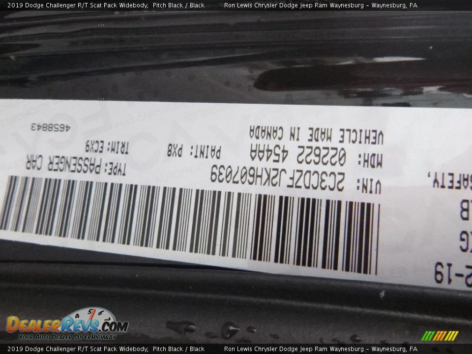 2019 Dodge Challenger R/T Scat Pack Widebody Pitch Black / Black Photo #13