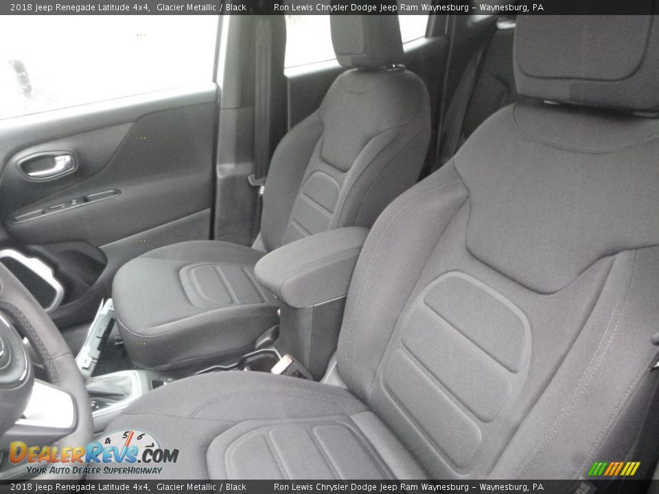 2018 Jeep Renegade Latitude 4x4 Glacier Metallic / Black Photo #12