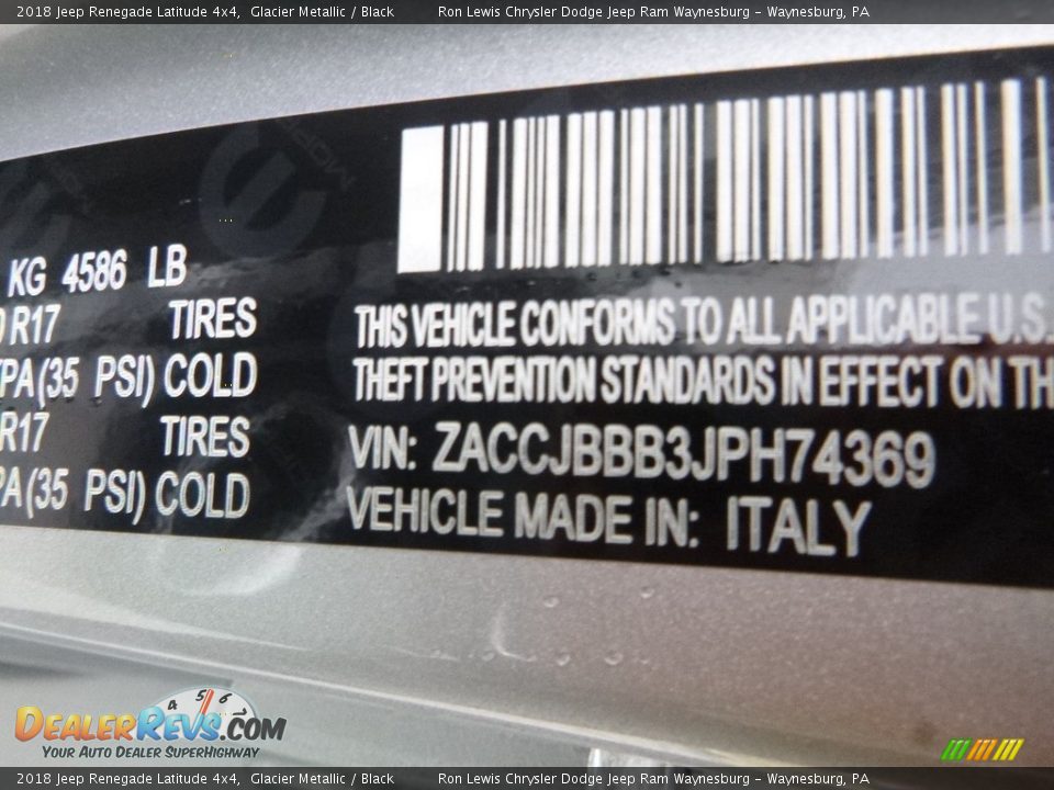 2018 Jeep Renegade Latitude 4x4 Glacier Metallic / Black Photo #13