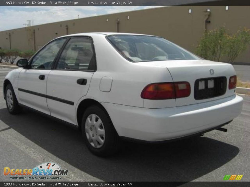 1993 Honda Civic DX Sedan Frost White / Beige Photo #13