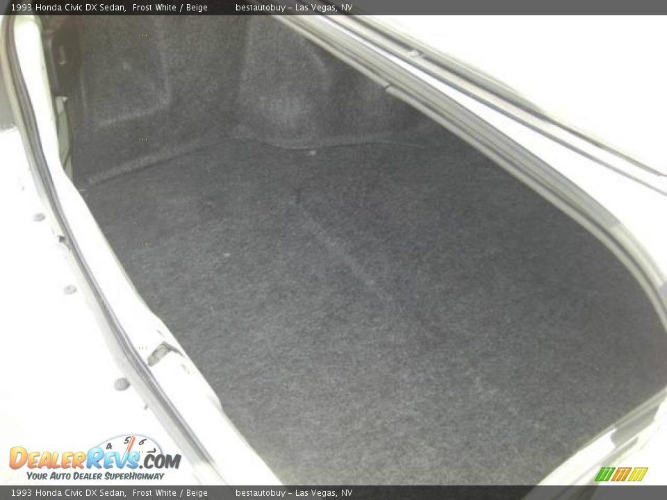 1993 Honda Civic DX Sedan Frost White / Beige Photo #23