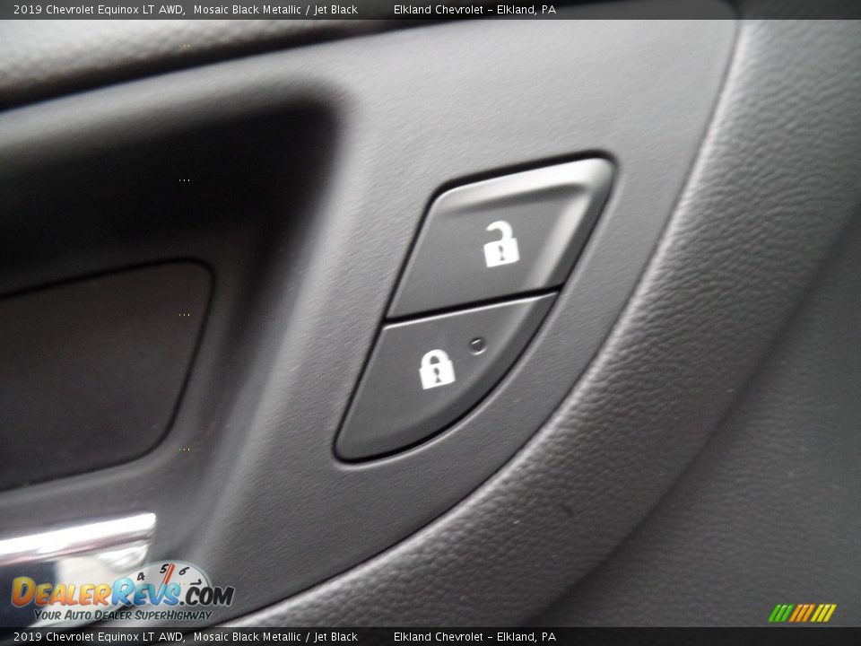 2019 Chevrolet Equinox LT AWD Mosaic Black Metallic / Jet Black Photo #22