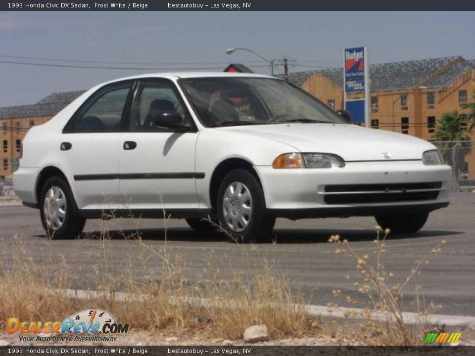 1993 Honda Civic DX Sedan Frost White / Beige Photo #31