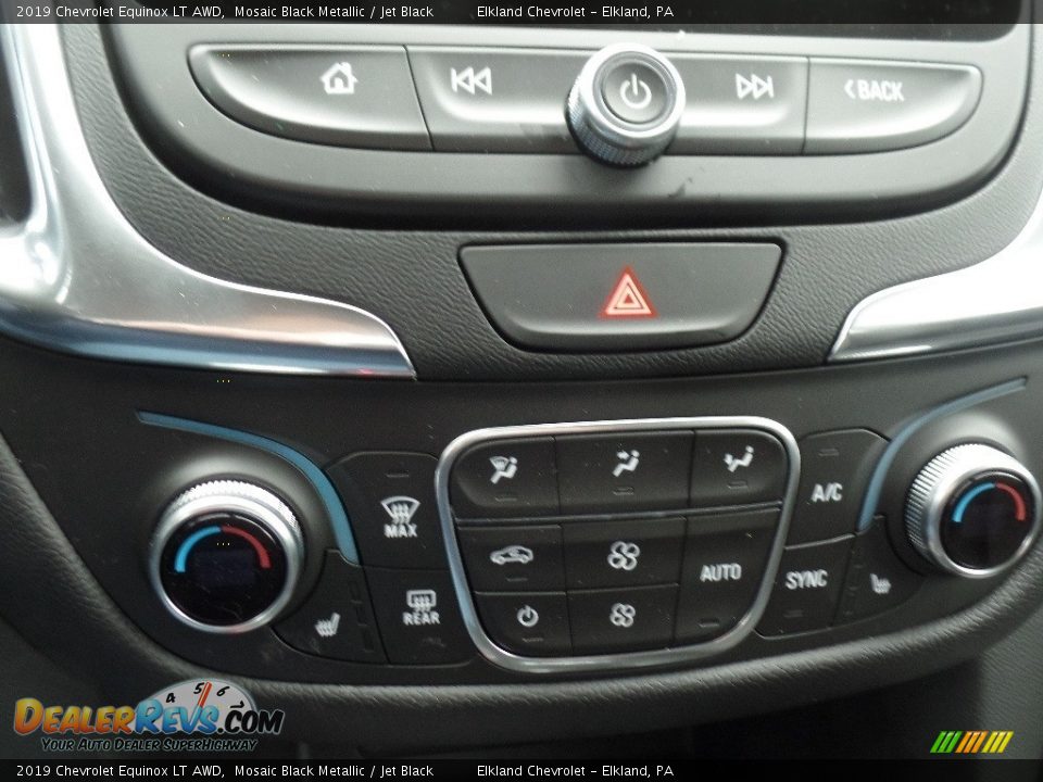 2019 Chevrolet Equinox LT AWD Mosaic Black Metallic / Jet Black Photo #35
