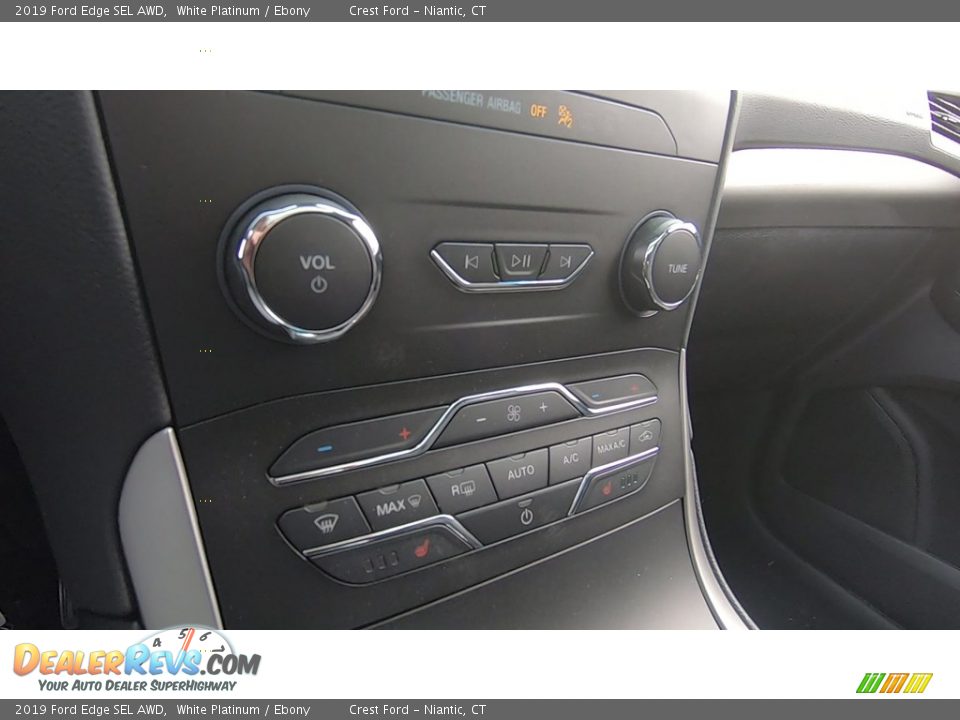 2019 Ford Edge SEL AWD White Platinum / Ebony Photo #16