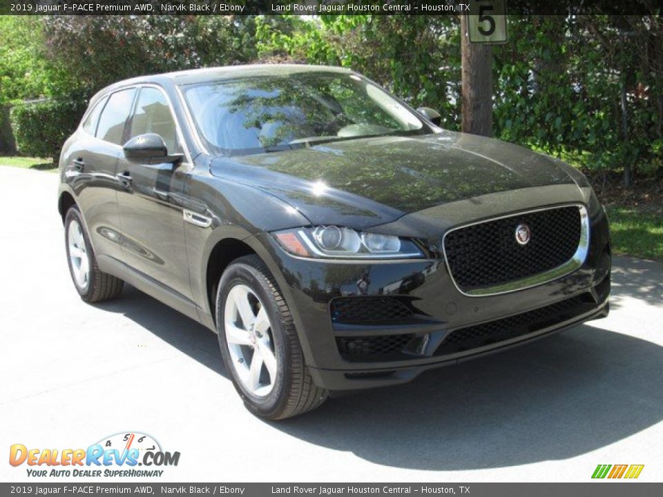2019 Jaguar F-PACE Premium AWD Narvik Black / Ebony Photo #2