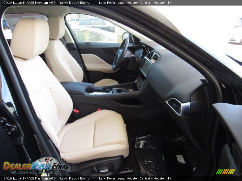 2019 Jaguar F-PACE Premium AWD Narvik Black / Ebony Photo #5