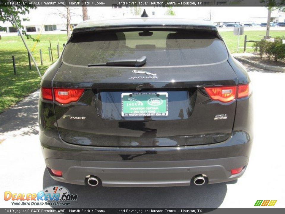 2019 Jaguar F-PACE Premium AWD Narvik Black / Ebony Photo #8