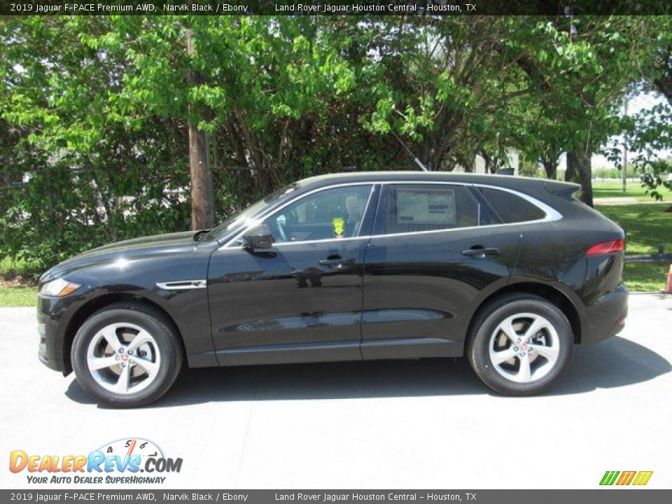 2019 Jaguar F-PACE Premium AWD Narvik Black / Ebony Photo #11