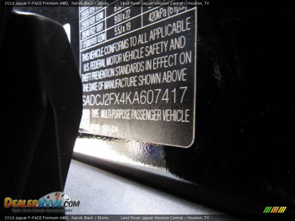 2019 Jaguar F-PACE Premium AWD Narvik Black / Ebony Photo #36