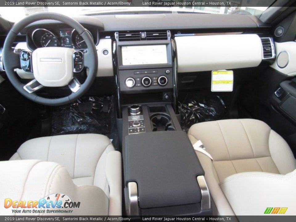 2019 Land Rover Discovery SE Santorini Black Metallic / Acorn/Ebony Photo #4