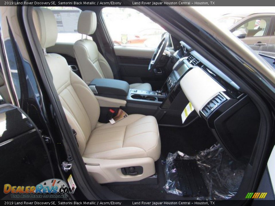 2019 Land Rover Discovery SE Santorini Black Metallic / Acorn/Ebony Photo #5