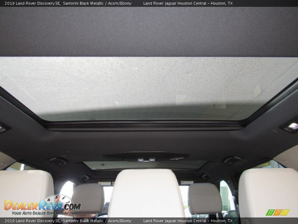 2019 Land Rover Discovery SE Santorini Black Metallic / Acorn/Ebony Photo #18
