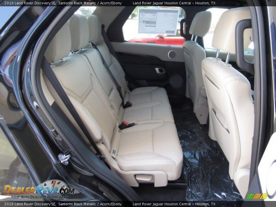 2019 Land Rover Discovery SE Santorini Black Metallic / Acorn/Ebony Photo #19