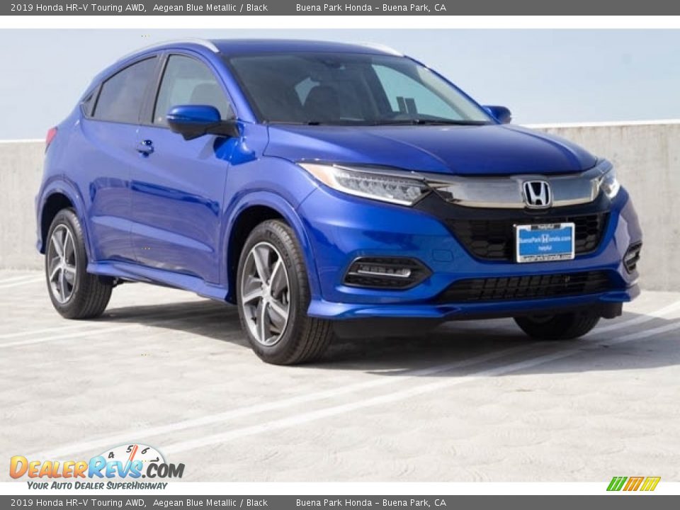 Front 3/4 View of 2019 Honda HR-V Touring AWD Photo #1