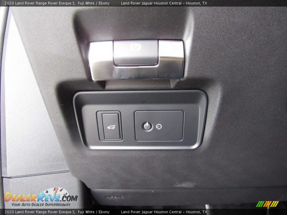 Controls of 2020 Land Rover Range Rover Evoque S Photo #26