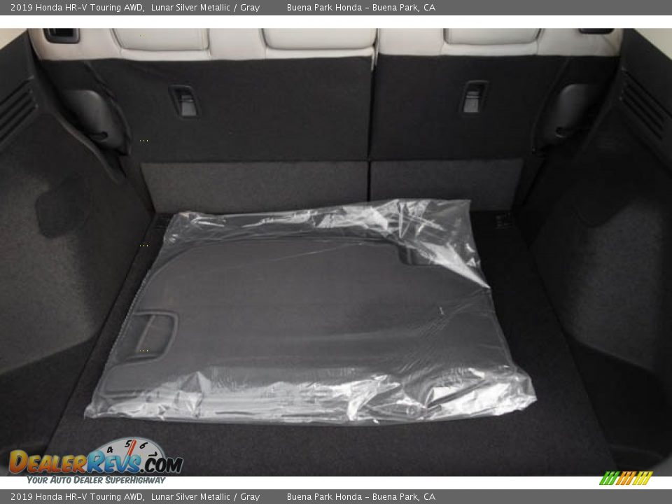 2019 Honda HR-V Touring AWD Lunar Silver Metallic / Gray Photo #26