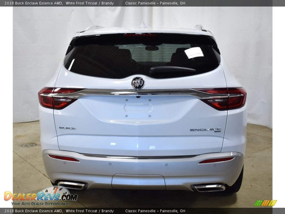 2018 Buick Enclave Essence AWD White Frost Tricoat / Brandy Photo #3