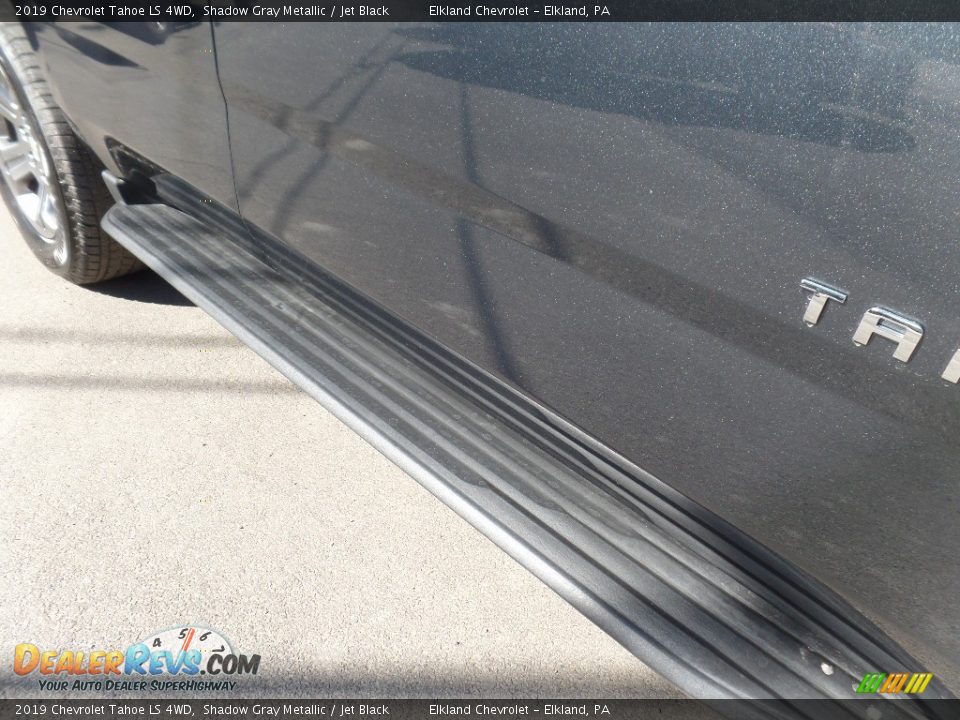 2019 Chevrolet Tahoe LS 4WD Shadow Gray Metallic / Jet Black Photo #12