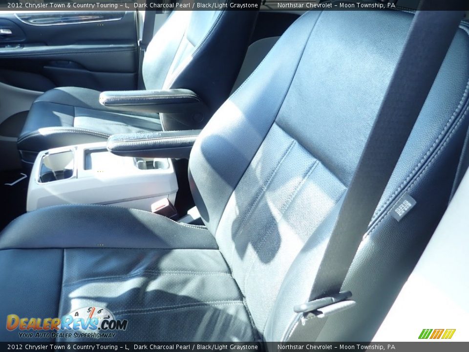 2012 Chrysler Town & Country Touring - L Dark Charcoal Pearl / Black/Light Graystone Photo #8