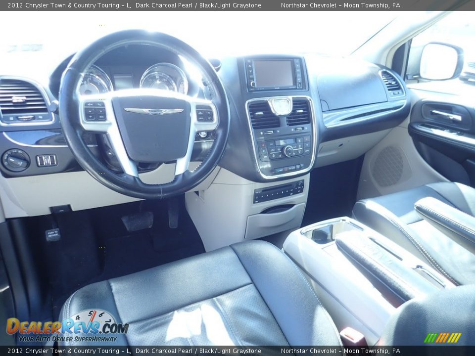 2012 Chrysler Town & Country Touring - L Dark Charcoal Pearl / Black/Light Graystone Photo #11