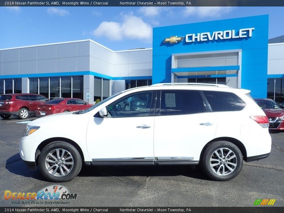 2014 Nissan Pathfinder SL AWD Moonlight White / Charcoal Photo #3