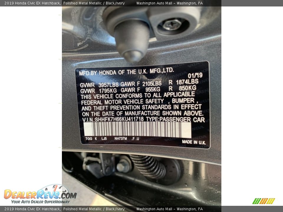 2019 Honda Civic EX Hatchback Polished Metal Metallic / Black/Ivory Photo #14