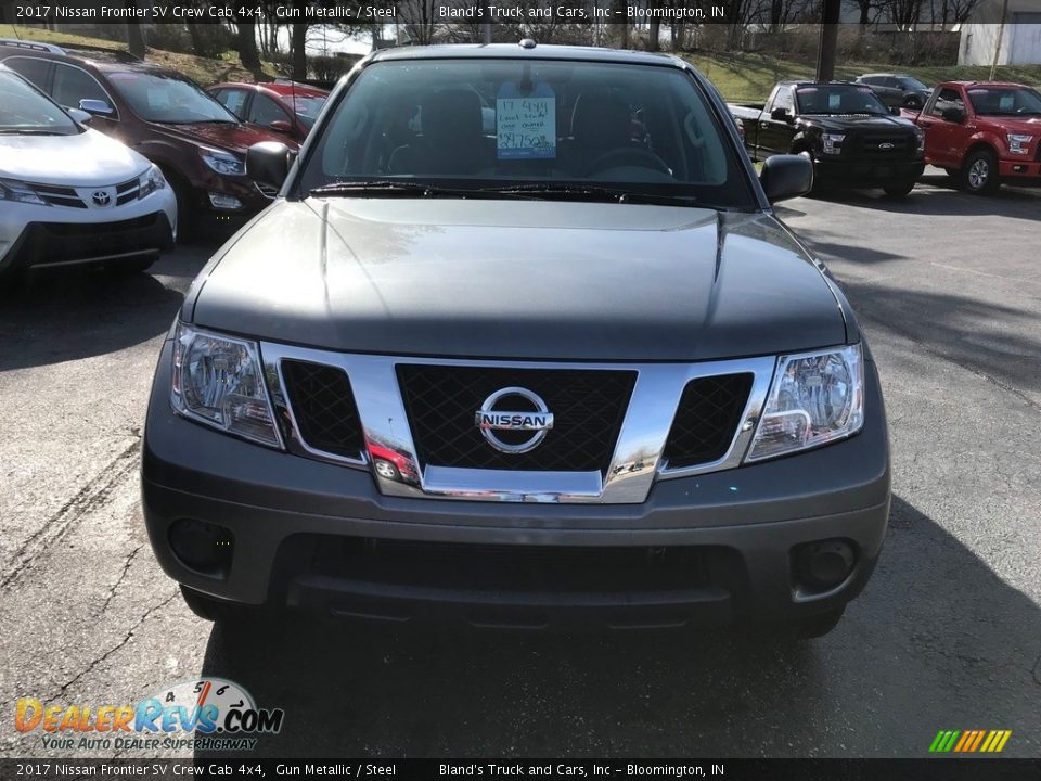 2017 Nissan Frontier SV Crew Cab 4x4 Gun Metallic / Steel Photo #3