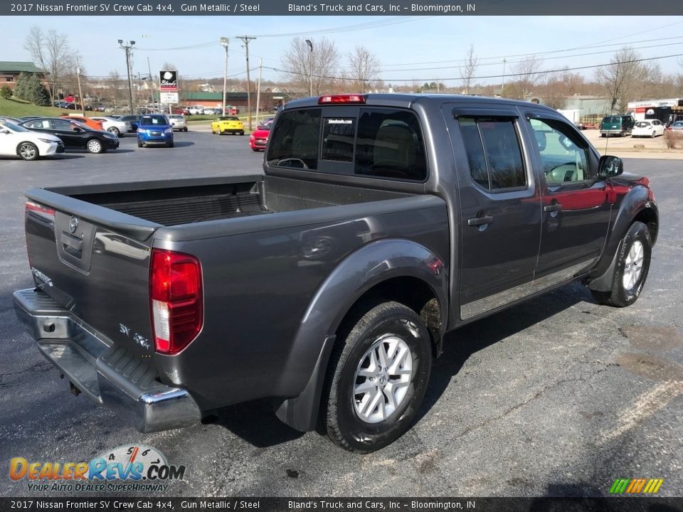 2017 Nissan Frontier SV Crew Cab 4x4 Gun Metallic / Steel Photo #6