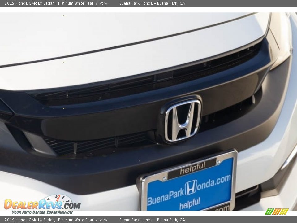 2019 Honda Civic LX Sedan Platinum White Pearl / Ivory Photo #4