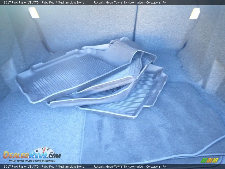 2017 Ford Fusion SE AWD Ruby Red / Medium Light Stone Photo #4