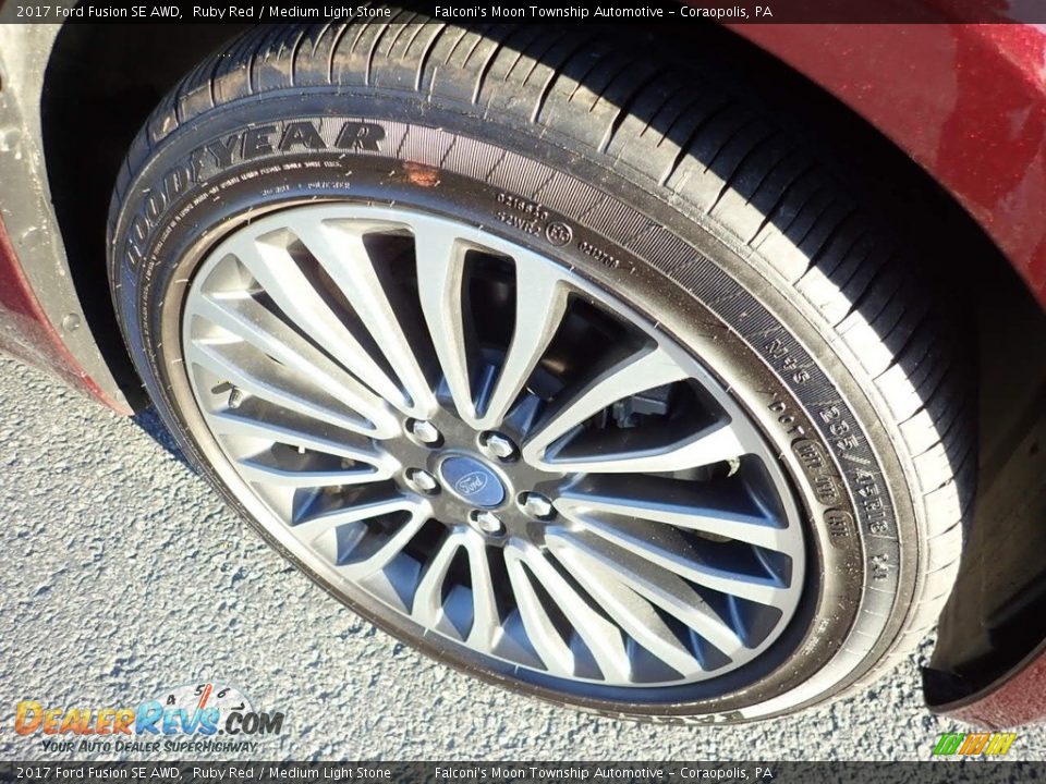 2017 Ford Fusion SE AWD Ruby Red / Medium Light Stone Photo #9