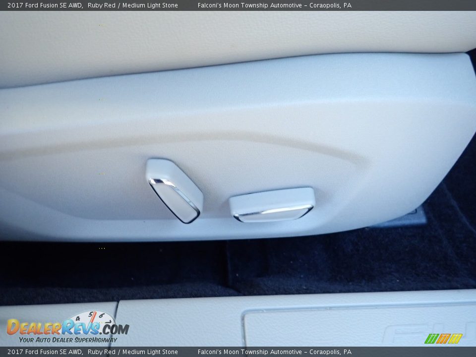 2017 Ford Fusion SE AWD Ruby Red / Medium Light Stone Photo #12