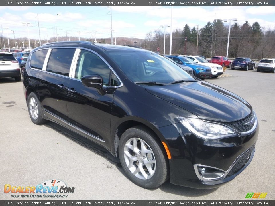 2019 Chrysler Pacifica Touring L Plus Brilliant Black Crystal Pearl / Black/Alloy Photo #7