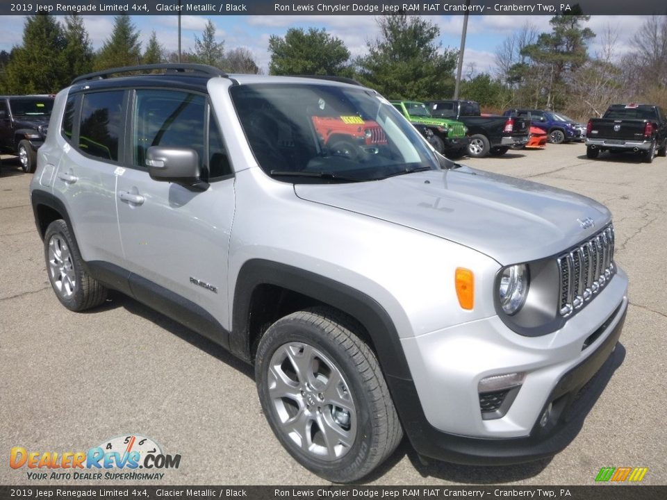 Front 3/4 View of 2019 Jeep Renegade Limited 4x4 Photo #7