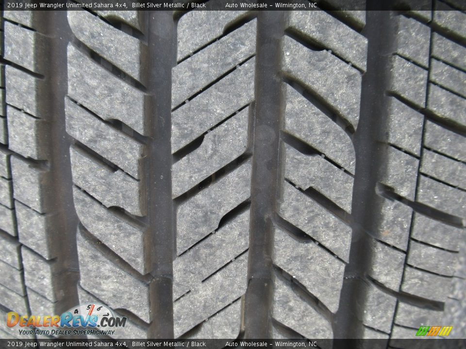 2019 Jeep Wrangler Unlimited Sahara 4x4 Billet Silver Metallic / Black Photo #9