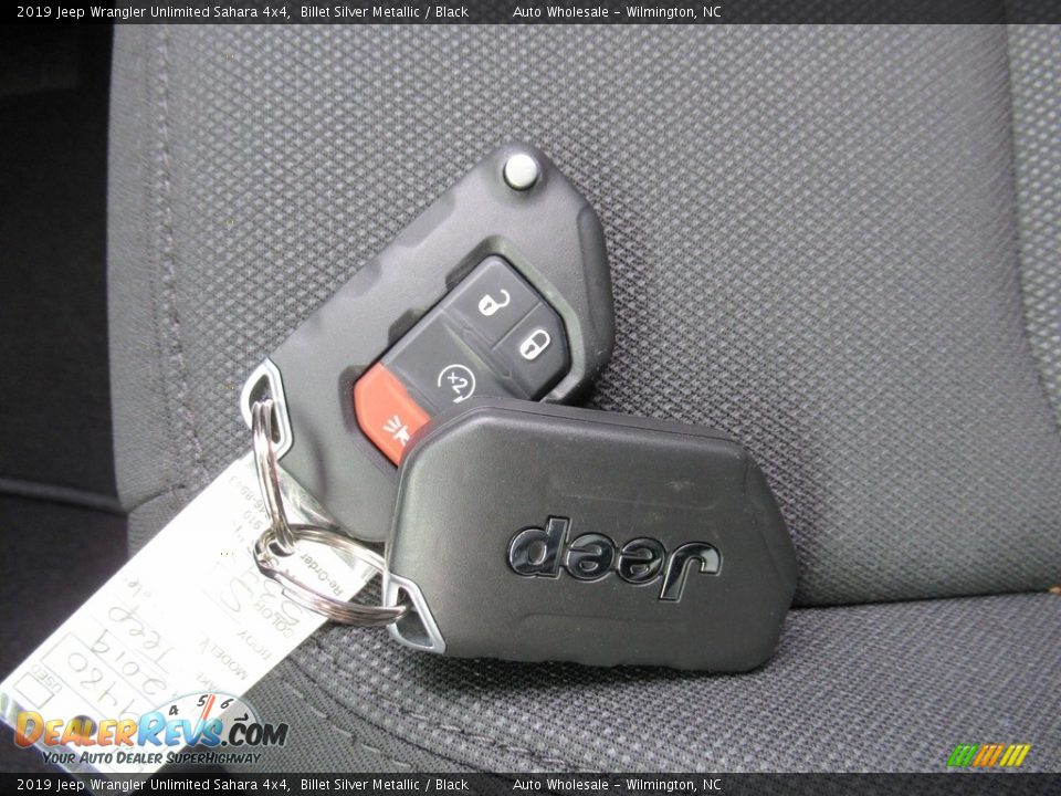 2019 Jeep Wrangler Unlimited Sahara 4x4 Billet Silver Metallic / Black Photo #20