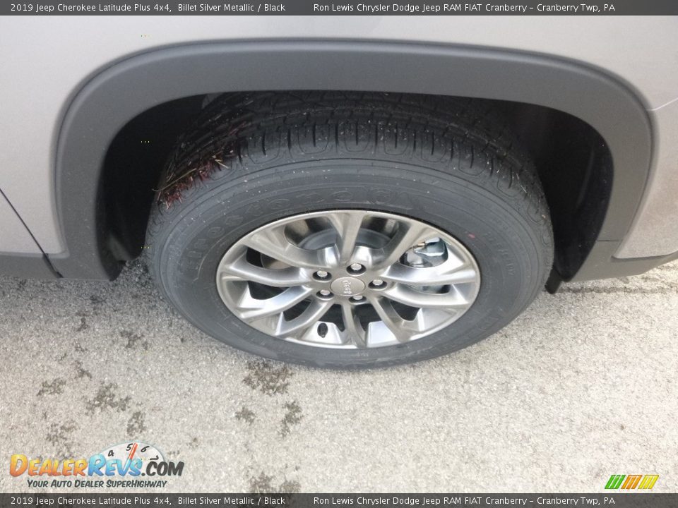 2019 Jeep Cherokee Latitude Plus 4x4 Billet Silver Metallic / Black Photo #9