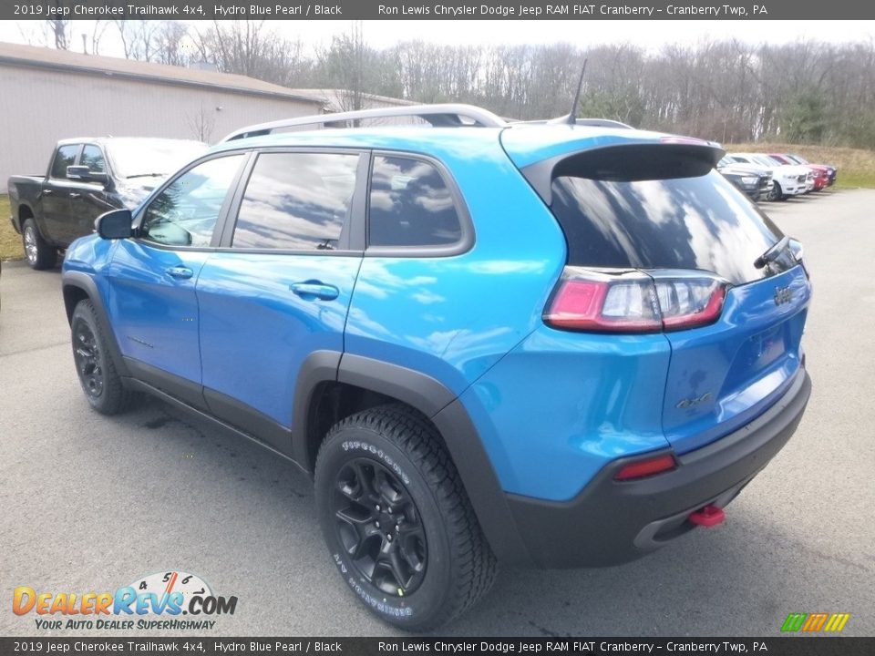 2019 Jeep Cherokee Trailhawk 4x4 Hydro Blue Pearl / Black Photo #3