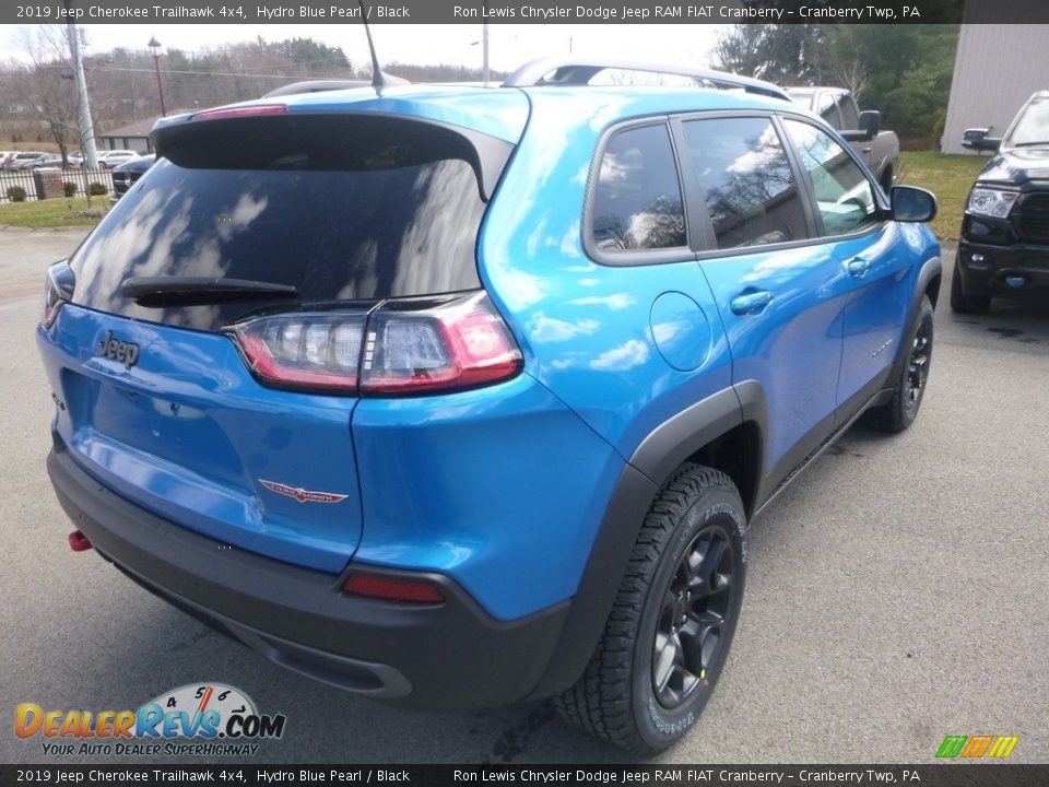 2019 Jeep Cherokee Trailhawk 4x4 Hydro Blue Pearl / Black Photo #5
