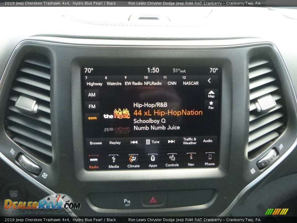 2019 Jeep Cherokee Trailhawk 4x4 Hydro Blue Pearl / Black Photo #16