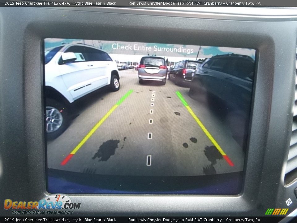 2019 Jeep Cherokee Trailhawk 4x4 Hydro Blue Pearl / Black Photo #18