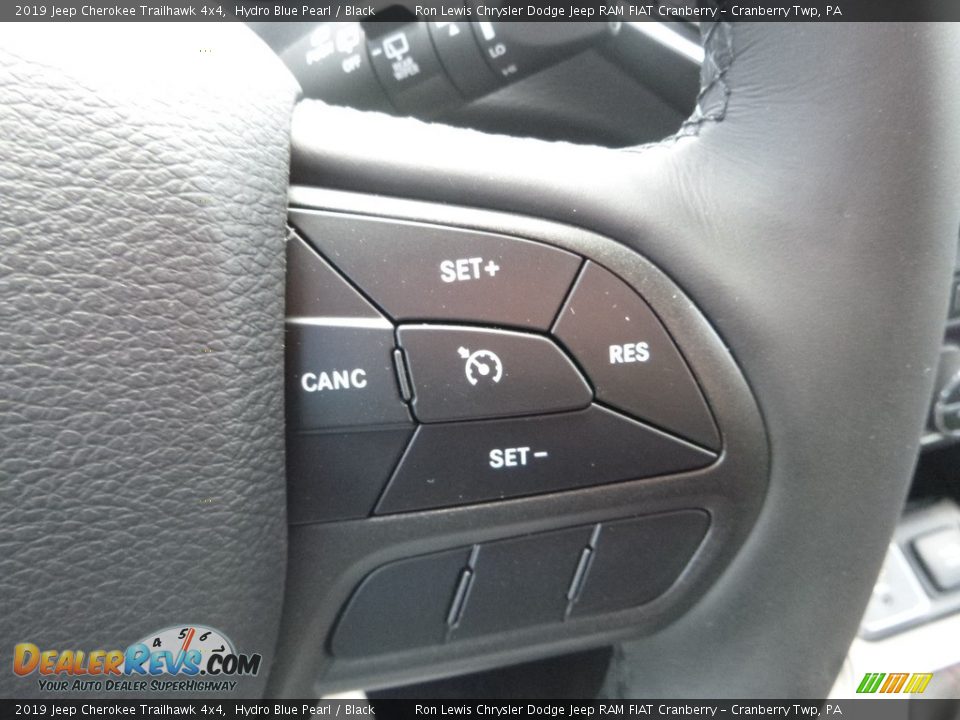 2019 Jeep Cherokee Trailhawk 4x4 Hydro Blue Pearl / Black Photo #19