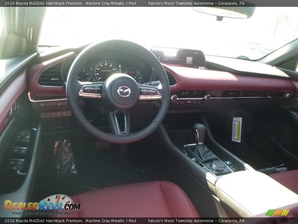 2019 Mazda MAZDA3 Hatchback Premium Machine Gray Metallic / Red Photo #9