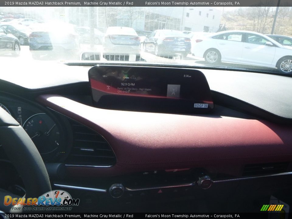 2019 Mazda MAZDA3 Hatchback Premium Machine Gray Metallic / Red Photo #13