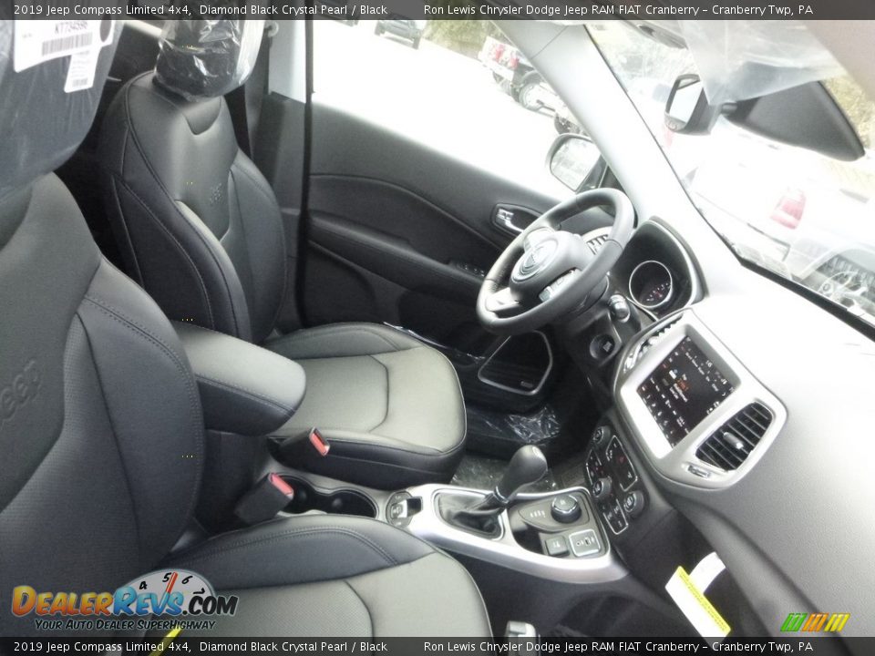 2019 Jeep Compass Limited 4x4 Diamond Black Crystal Pearl / Black Photo #10