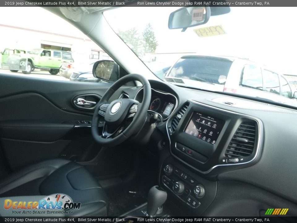 2019 Jeep Cherokee Latitude Plus 4x4 Billet Silver Metallic / Black Photo #10