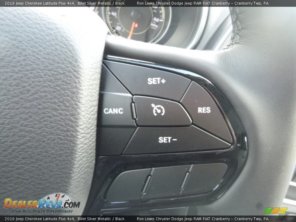 2019 Jeep Cherokee Latitude Plus 4x4 Billet Silver Metallic / Black Photo #18